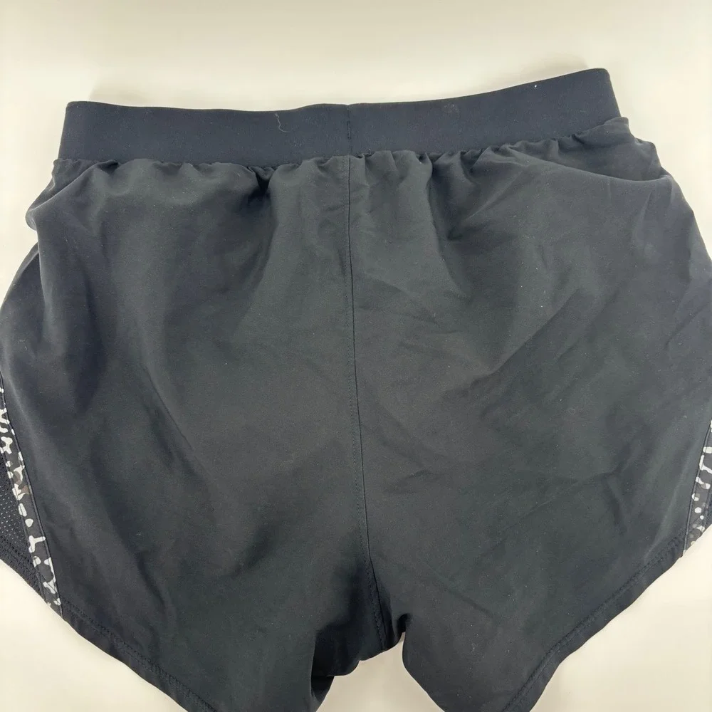 Under Armour Fly-By Shorts‎ Womens XS Black Excellent Graphic Logo Mesh Running